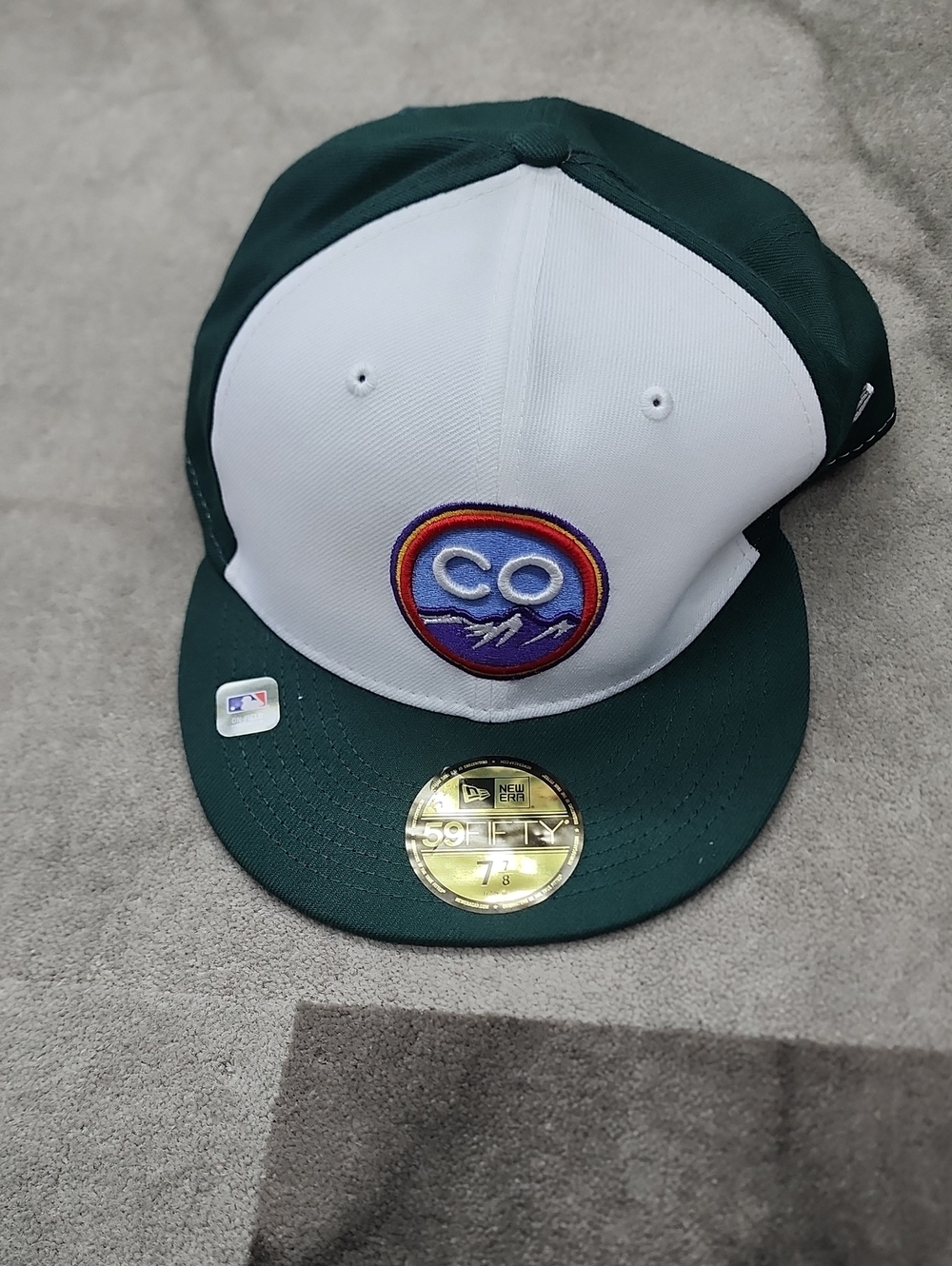 New Era CO Patch Two-Tone Green & White Snapback Hat